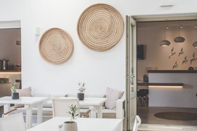 Super Paradise Suites