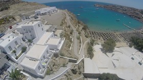 Super Paradise Suites