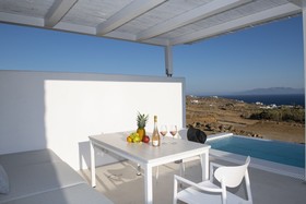 Ammonite Mykonos Private Suites