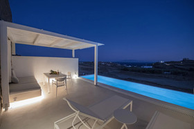 Ammonite Mykonos Private Suites