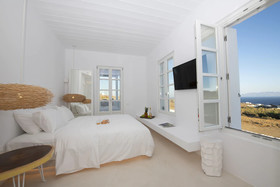 Ammonite Mykonos Private Suites