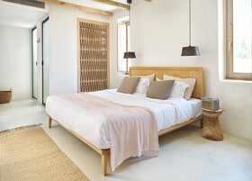 The Wild Hotel by Interni