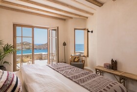 The Wild Hotel by Interni