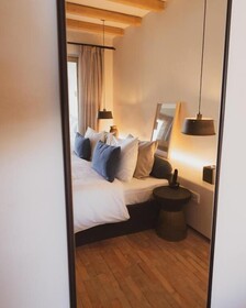 The Wild Hotel by Interni