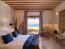 The Wild Hotel by Interni