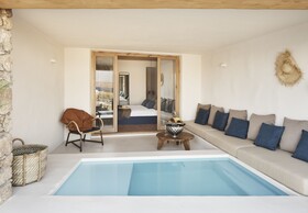 The Wild Hotel by Interni