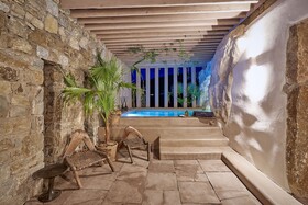 The Wild Hotel by Interni