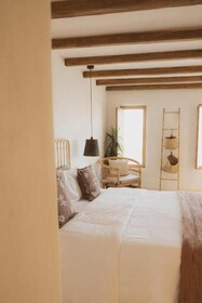 The Wild Hotel by Interni