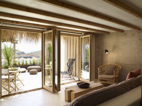 The Wild Hotel by Interni
