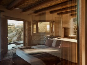 The Wild Hotel by Interni