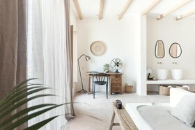 The Wild Hotel by Interni