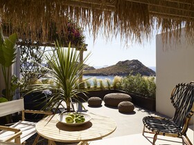 The Wild Hotel by Interni