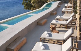 The Wild Hotel by Interni