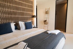 The Wild Hotel by Interni