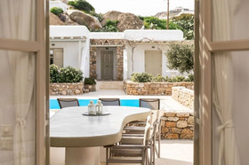 Villa Allegre by Mykonianvilla