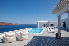 Villa Anemos
