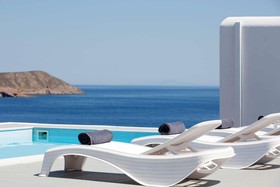 Villa Anemos