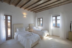 Villa Anemos