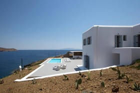 Villa Anemos