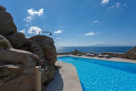 Villa Carina 2
