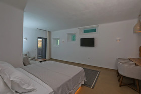 Villa Iakinthos - Mykonian Kazarte
