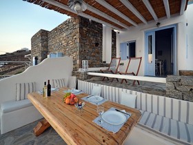 Villa Kelly