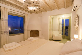 Villa Manolia - Mykonian Kazarte