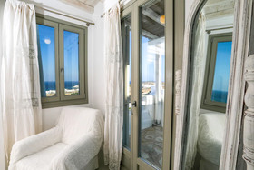 Villa Manolia - Mykonian Kazarte