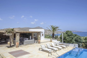Villa Phoebe