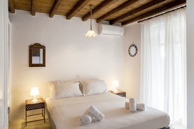 Villa Pleiades