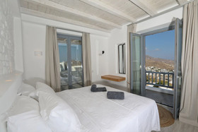 Villa Sunflower