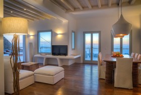 Villa Zeus