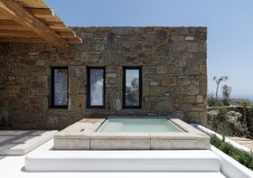 White Art Suites