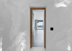 White Art Suites