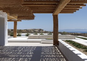 White Art Suites