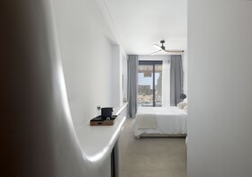 White Art Suites