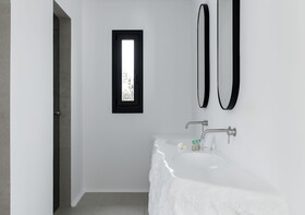 White Art Suites