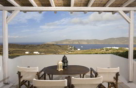 Yakinthos Residence