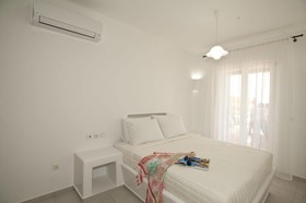 AC Village Christoulis