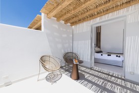 Adama Mykonos Hotel