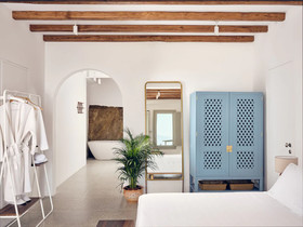 Belvedere Mykonos Hilltop Rooms & Suites