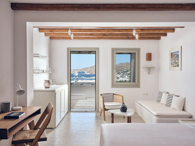 Belvedere Mykonos Hilltop Rooms & Suites