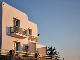 Belvedere Mykonos Hilltop Rooms & Suites