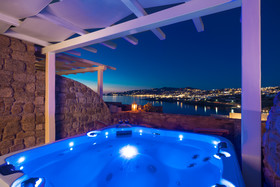 Cape Mykonos Residences