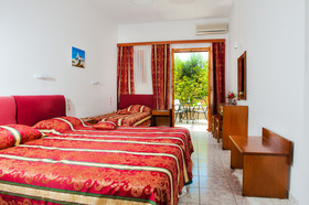 Charissi Hotel