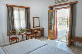 Charissi Hotel