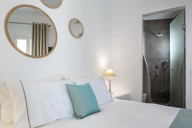 Colours of Mykonos