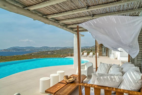 Crystal Villa