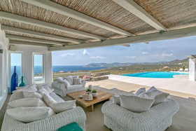 Crystal Villa
