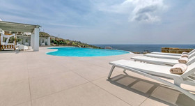 Crystal Villa